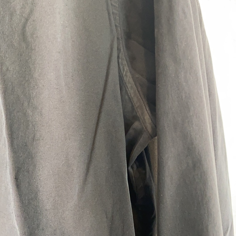 Theory black button down blouse - Picture 5 of 6